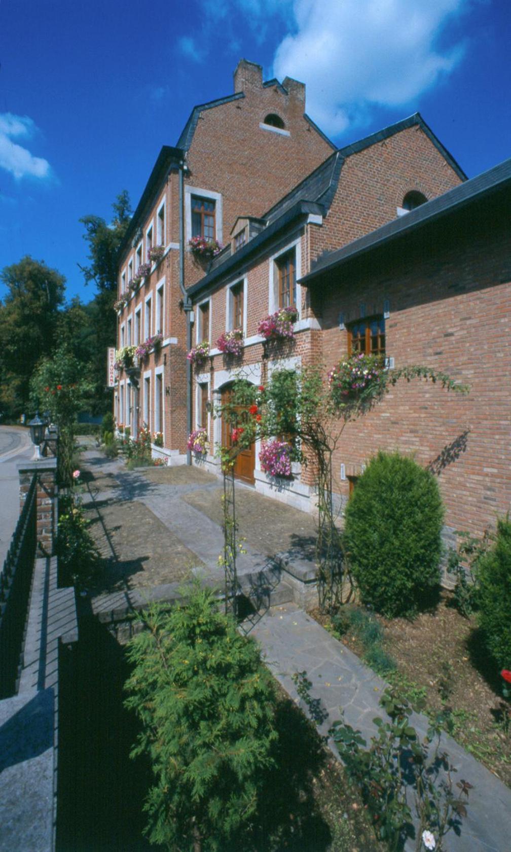 Hotel Il Castellino Chaudfontaine Bagian luar foto